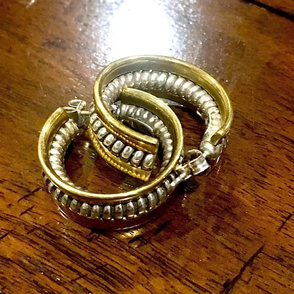 SILPADA Sterling Silver 925 Two Tone Hoop Earrings P0382 - Picture 15 of 16